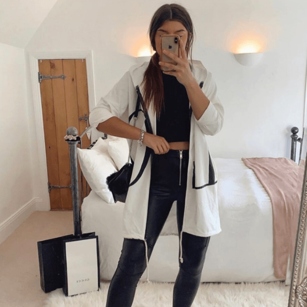 ☽ SOLD OUT Off White Love Hoodie Dress - Picture 6 of 16